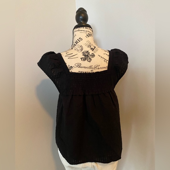 Old Navy black button-up top, size Small - Picture 2 of 4